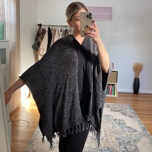 American Eagle Outfitters Gray Fringe Cardigan